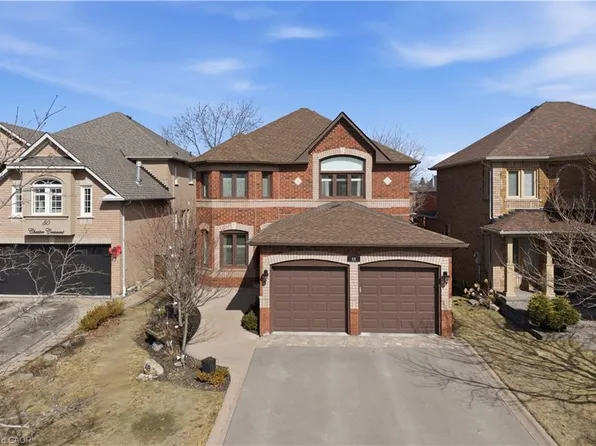 48 Chester Cres, Halton Hills, ON L7G 5W5