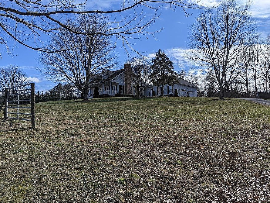 1st image of 5 Cross Creek Ct