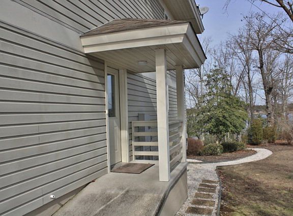 2nd image of 577 Wicomico Dr