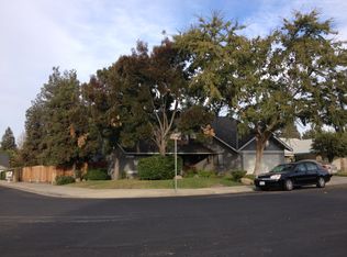 3236 Renn Ave, Clovis, CA 93611