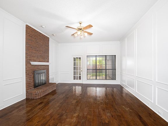 2nd image of 124 Highland Meadow Cir
