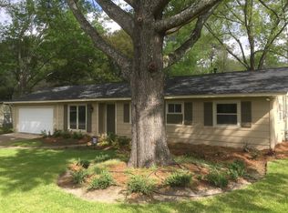 102 Dixie Ln, Madison, MS 39110