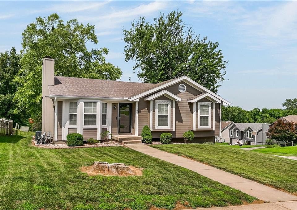 1st image of 1867 Quail Ridge Dr NE