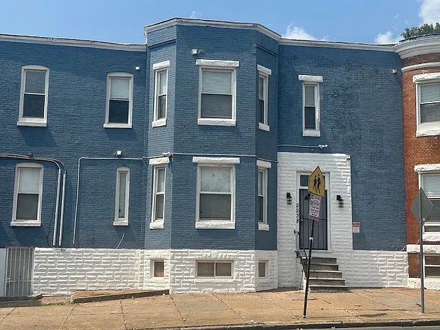 2 bed, 900 sqft, $1,400 — Photo 1