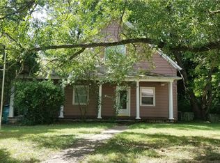 1610 Old Prairie Creek Rd, Rogers, AR 72756