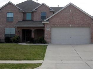 918 Countryside Dr, Cedar Hill, TX 75104