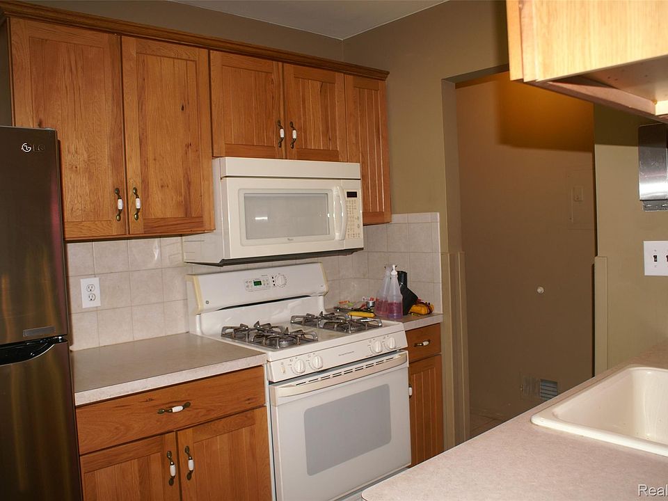 38220 Carolon Blvd, photo 7
