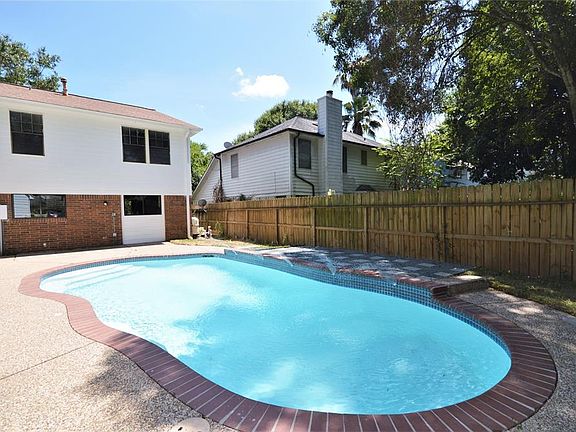 4th image of 2644 Sawyer Dr