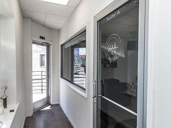 5th image of 1901 N Howard St