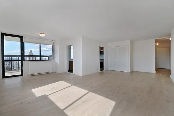 Living room, photo 3