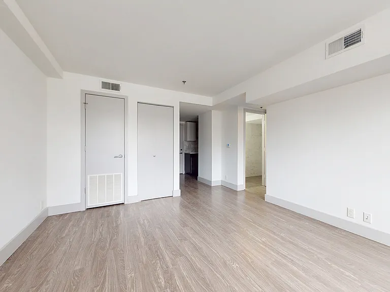 Dining/Living room