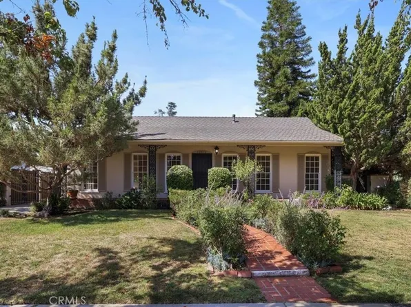 13510 Valleyheart Dr N, Sherman Oaks, CA 91423