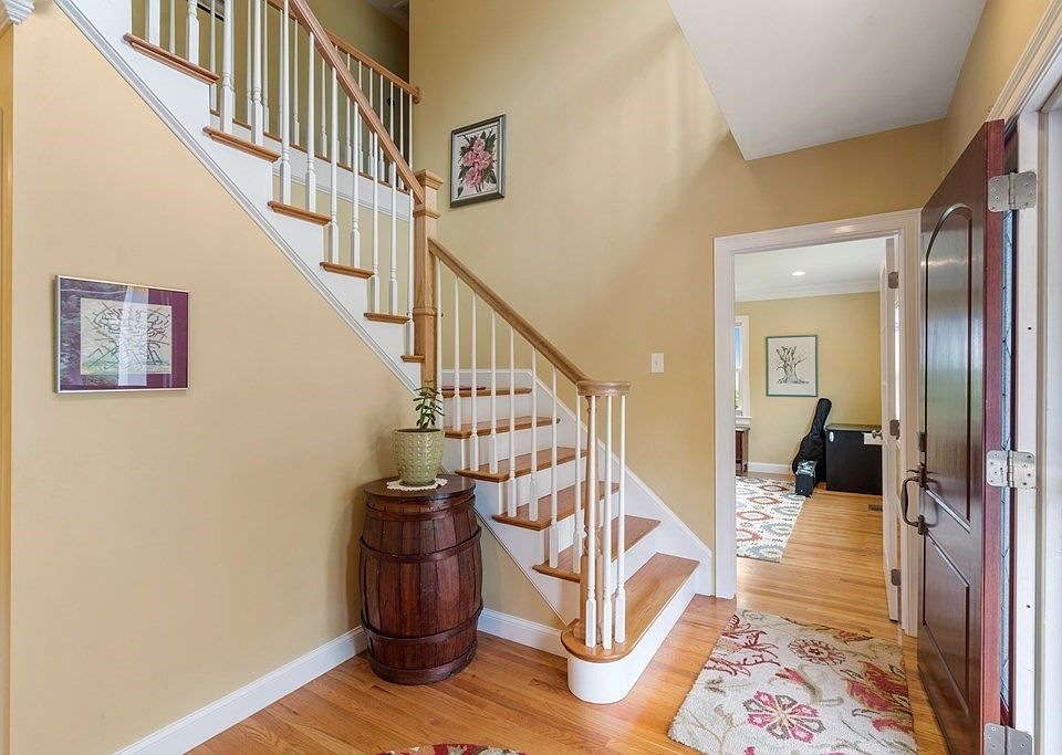 35 Wentworth St, Westwood, MA 02090 Zillow