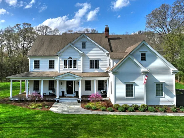 45 Surrey Lane, Trumbull, CT 06611