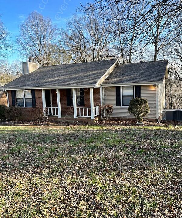 1st image of 1436 Winding Way Dr