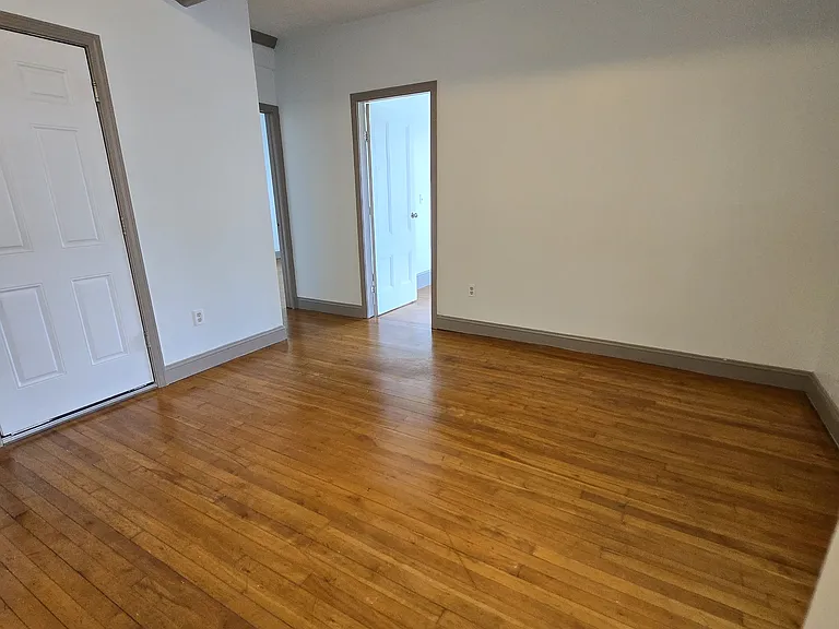 127 Pearl St #2N — Photo 15
