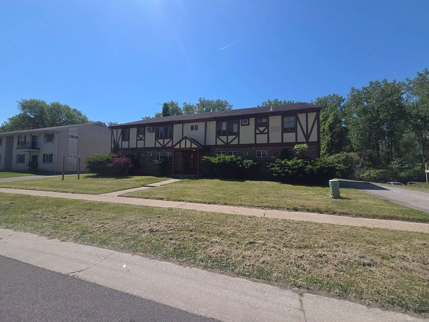 1509 Brooke Park Dr, Toledo OH 43612 — Photo 2