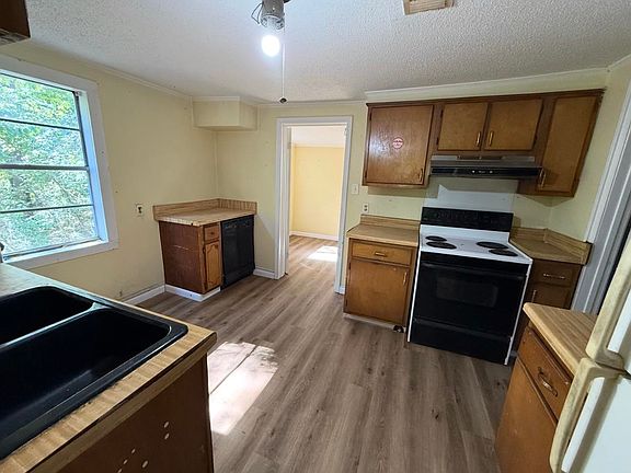 4th image of 7503 Walsh Rd