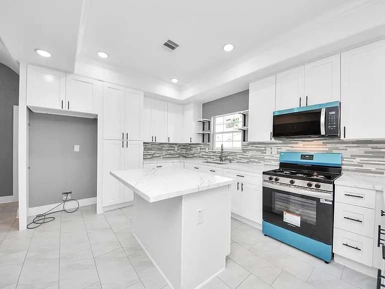 7010 Kernel St — Photo 7