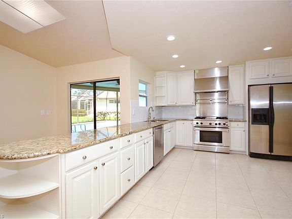 3rd image of 688 Astarias Cir