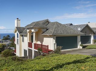 554 Monterey Rd, Pacifica, CA 94044