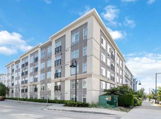 13728 108th Ave #505, Surrey, BC V3T0G2