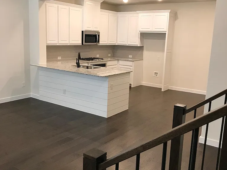 1295 Casselberry Dr #1295 — Photo 2