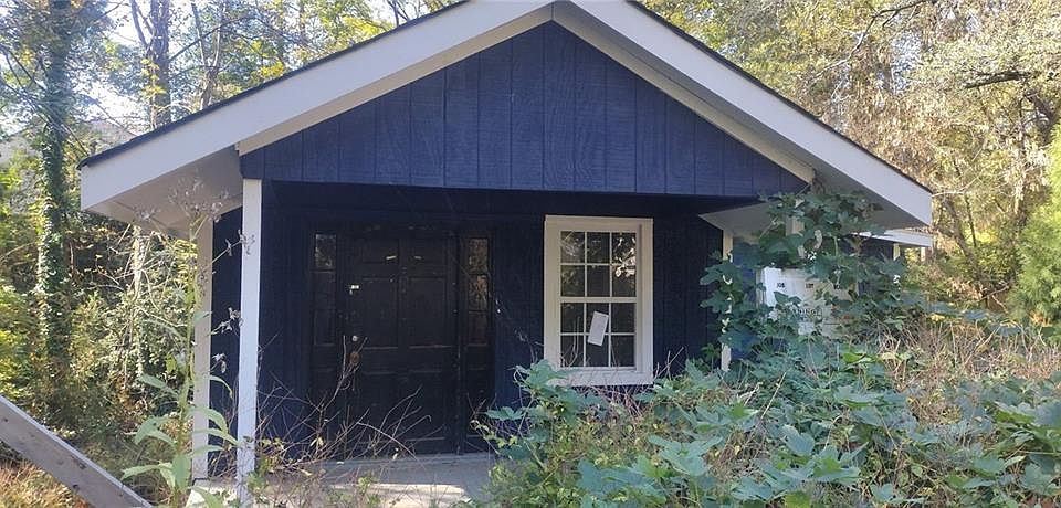 1st image of 2535 Edwards Dr NW