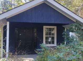 2535 Edwards Dr NW, Atlanta, GA 30318