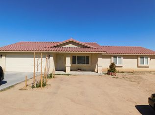 12640 Wintap Ct, Apple Valley, CA 92308