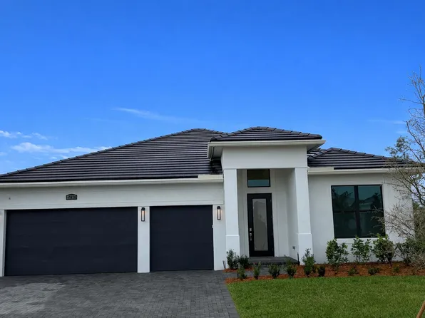 13678 SE Grovewood Drive, Port St Lucie, FL 34984