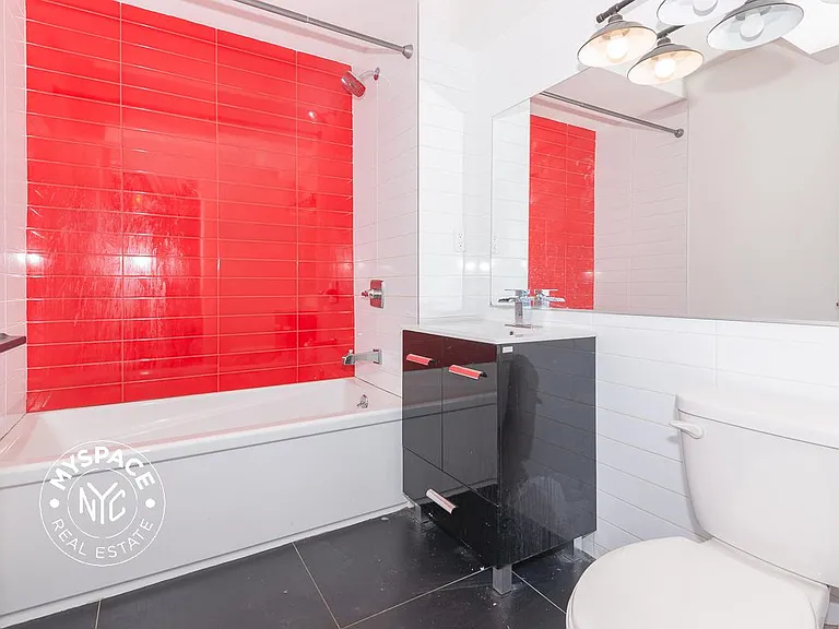 180 Lenox Rd #4D — Photo 11