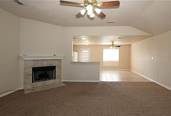 5th image of 1932 Helen Ln