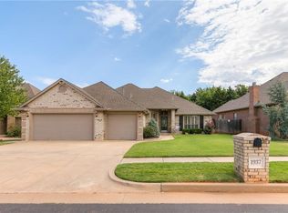 1937 Cedar Pointe Ln, Edmond, OK 73003
