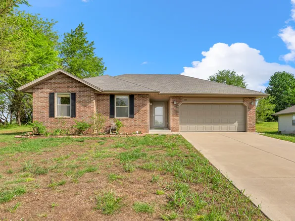 409 Southview Drive, Willard, MO 65781