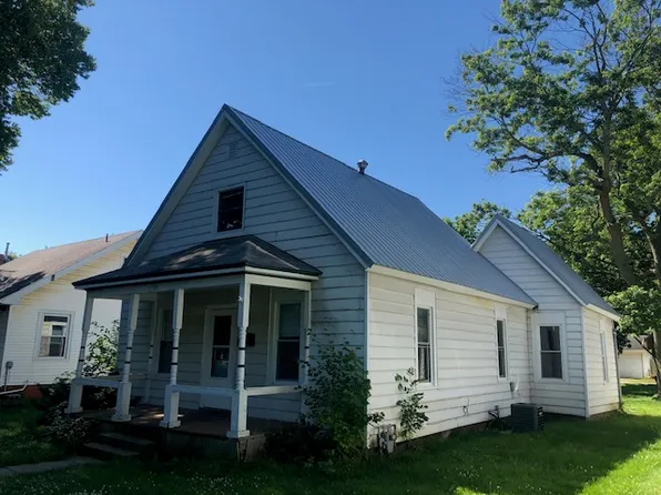 (undisclosed Address), Mattoon, IL 61938