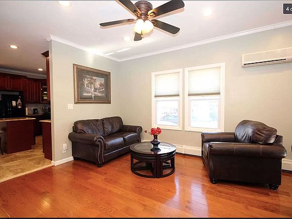 Other side of the Livingroom