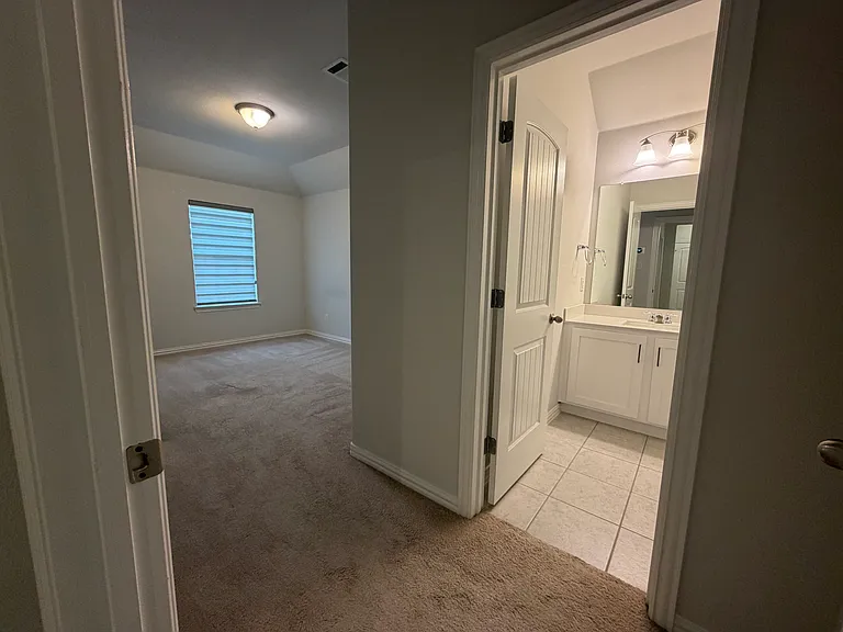 4721 Cash Dr — Photo 28