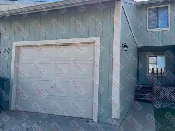 120 Westhills Loop, Gillette, WY 82718