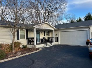 394 Long Island Dr, Moneta, VA 24121
