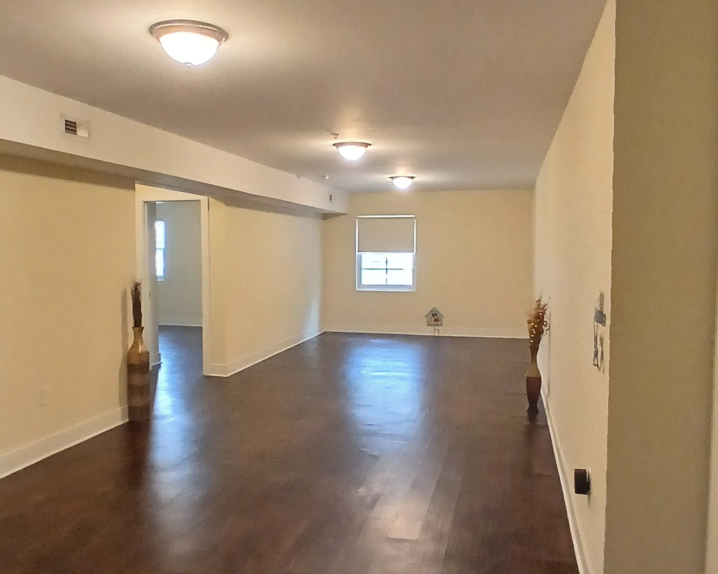 2 bed, $1,949 — Photo 3