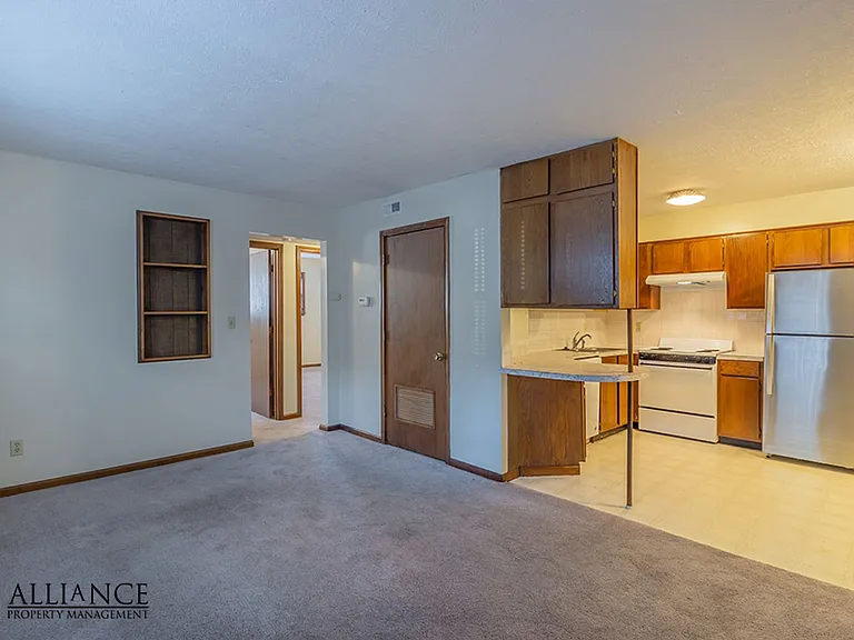 Ninth St. 701 N. — Photo 1