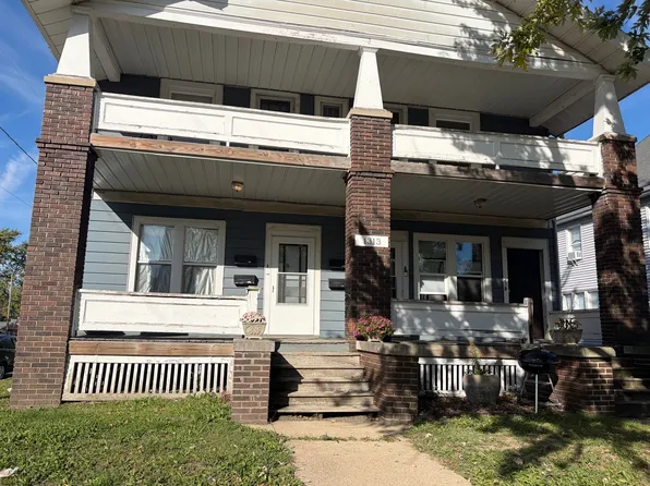 1313 S Main, 1313 S Main St #D, Bloomington, IL 61701
