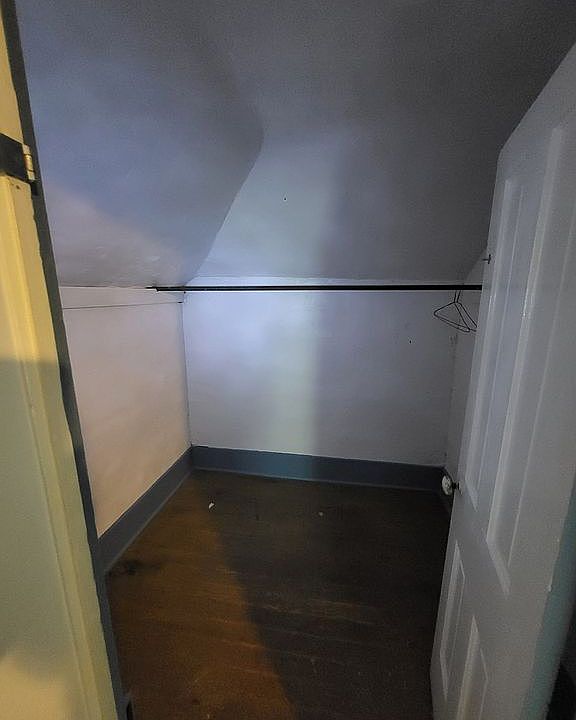 28th image of 308 S Buffalo Ave