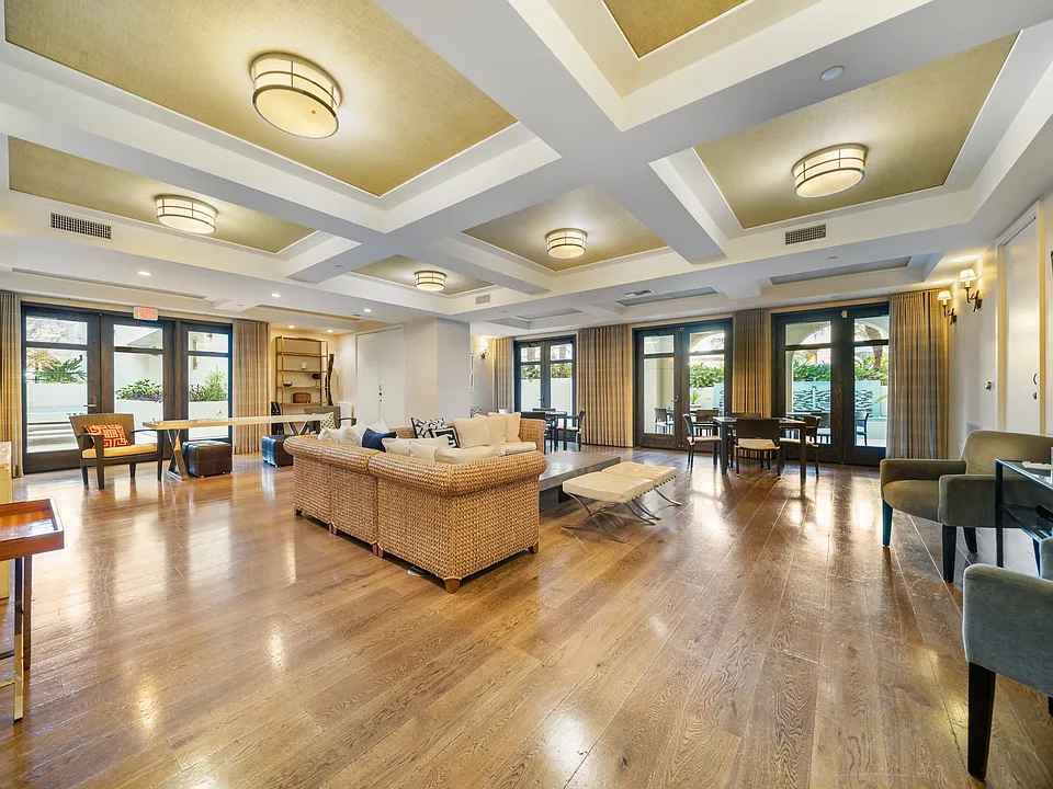 920 Granite Dr