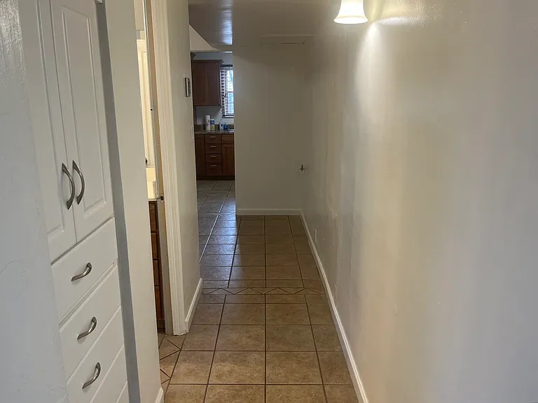 701 Center Ave — Photo 31