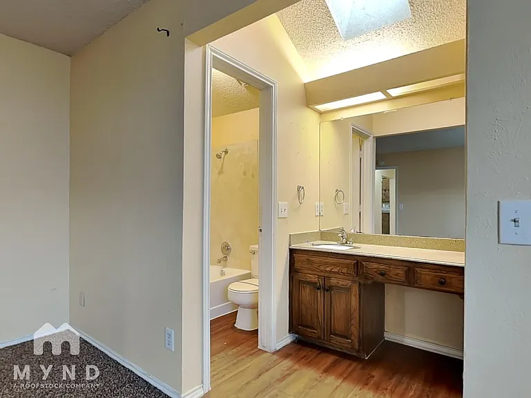 11809 Garden Terrace Dr — Photo 9