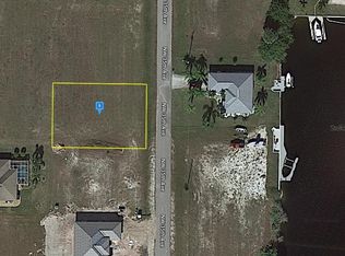1040 NW 35th Ave #33, Cape Coral, FL 33993