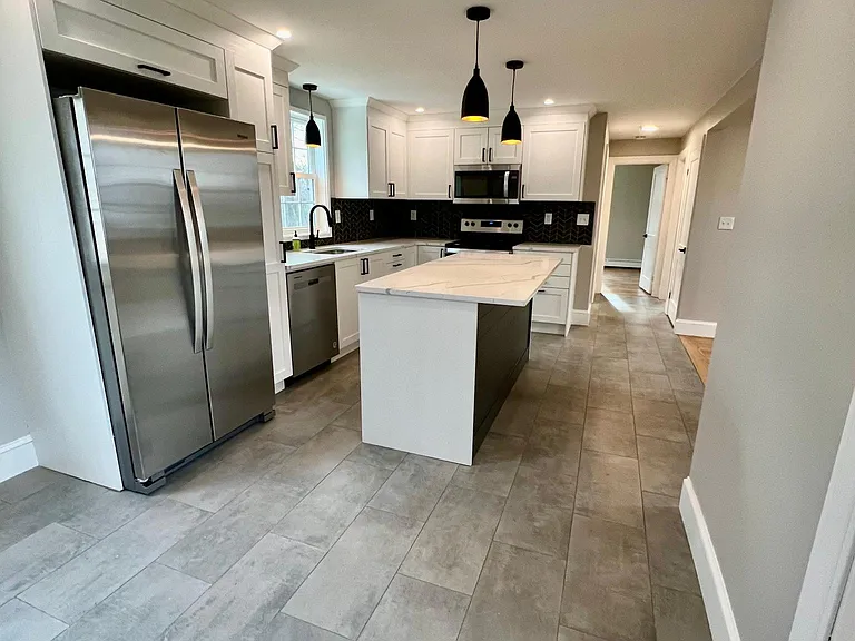 188 Sumner Ave — Photo 4