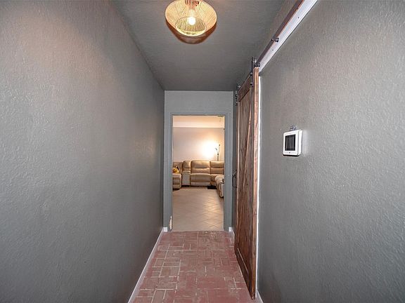 5th image of 1100 Kipp Avenue